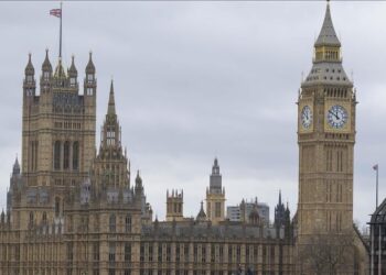 Pas njoftimit të Starmer për largimin, britanikët skeptikë: Problemet do të mbeten të njëjta