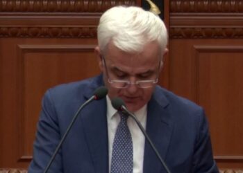 Xhafaj ngre alarmin në Kuvend: Ka institucione që nuk u shërbejnë qytetarëve dhe nuk zbatojnë rekomandimet