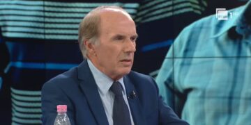 Analisti Preç Zogaj: Protestës i mungon një palë përfaqësuese për dialog, por Rama duhet të bëjë pjesën e vet