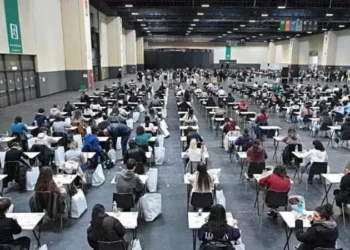 Tirana jashtë sistemit të ri të pranimeve në mjekësi në Itali, 220 vendet kalojnë në programin anglisht