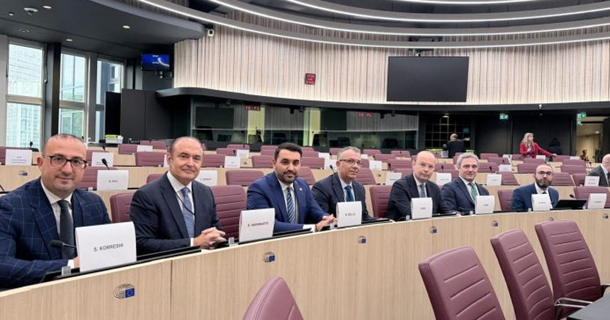 Kur opozita lufton edhe suksesin e vendit