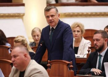 “Ose paraqisni provat, ose tërhiqni akuzat”, Balla reagon pas letrës anonime për ndërhyrje te KMSH-ja