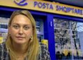 Ish-drejtoresha pas arrestimit për 700 mijë € në Postën e Durrësit: U përplasa me shefen e financës, paratë merreshin nga banka me makinë personale