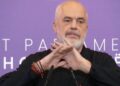 Zbardhen ‘prapaskenat’ nga mbledhja e PS-së! Rama kritikon ministrat dhe deputetët, përplaset ashpër me Braçen