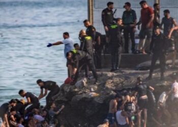 Kriza e emigrantëve përçan BE! Italia kërkon pezullimin e Spanjës nga Schengen, Madridi përplaset me Romën, reagon Finlanda dhe Suedia