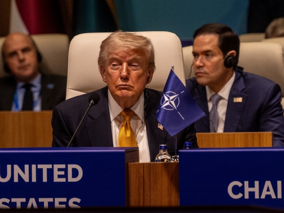 Trump në qorrsokak  Bomba  sanksione dhe dialog  strategjia që po përsëritet ndaj Iranit