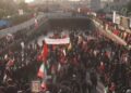 “SHBA vrau babain tonë”, mijëra iranianë marshojnë në rrugët e Teheranit dhe kërkojnë hakmarrje