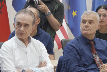 “Po dëmtohemi”, disa deputetë të PD dalin kundër Berishës për bojkotin: E kemi provuar shumë herë, i dimë pasojat!