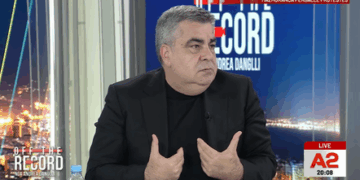 “Po përdhoset simboli i vezës”, Gonxhja thirrje protestuesve: Mblidhuni dhe flisni