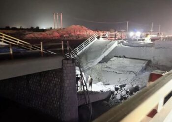 Irani përgatit skenarin e ri të përplasjes me SHBA-në, i kërkon Houthi-ve bllokimin e rrugës së naftës në Detin e Kuq