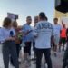 U vendosi ngjitës kamerave, ky është protestuesi që sulmon gazetarët (FOTO)