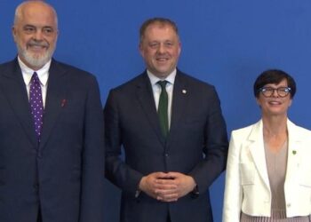 Vula e thatë e BE-së që mbylli tranzicionin shqiptar përballë “narkoshtetit” të Sali Berishës
