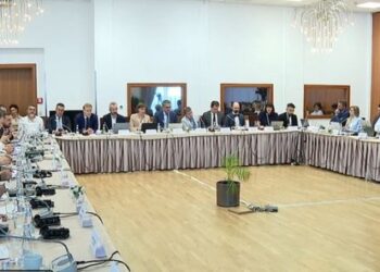 Reforma zgjedhore/ KQZ kërkon rregulla më të forta dhe kufij të qartë, zbulohen kërkesat e PS dhe PD!