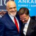 “Shihemi në Shqipëri për samitin e ardhshëm”, Rama ndan foton me Rutte: Moment krenarie kur e paimagjinueshmja bëhet e mundur!