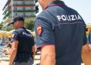 Dyshohet se përdhunoi një 18-vjeçare gjermane, vihet nën hetim i riu shqiptar në Itali