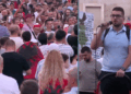 VIDEO/ Pas bizneseve dhe artistëve, në shënjestër edhe pensionistët, protestuesi: Turp që nuk jeni këtu