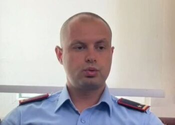 Tragjedia në Roskovec, polici tregon minutat e negociatave: Autori më kërkoi të afrohesha i vetëm…