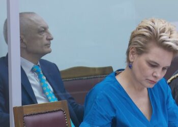 Shtyhet procesi ndaj të bashkëpandehurve të Metës e Kryemadhit