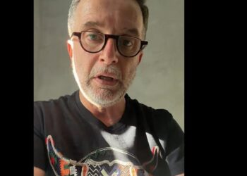 Sulmi me vezë ndaj deputetëve, Braçe: Dhuna është krim, jo e drejtë themelore! (VIDEO)