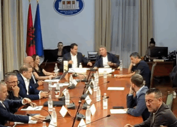 “E papranueshme që nuk vjen drejtori i Policisë së Shtetit!”, Debate në komisionin për Reformën Zgjedhore