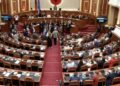 Mbyllet me tensione dhe bojkot seanca plenare në Kuvend