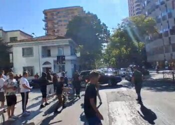 U arrestuan të premten, Gjykata u ndalon dy protestueve daljen jashtë shtetit