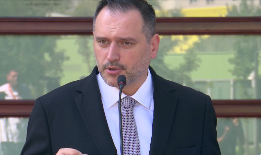 Bordi i Paqes  ministri Nufi  Do të dërgojmë katër oficerë në Gaza