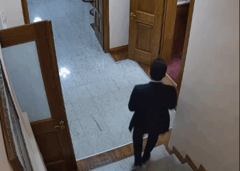 Shehaj mori kopjen e dokumentit të klasifikuar dhe iku me vrap. Balla: Duhet arrestuar në flagrancë!