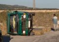 Dy mjete përplasen në Fier, përmbyset kamionçina, plagoset pasagjeri