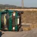 Dy mjete përplasen në Fier, përmbyset kamionçina, plagoset pasagjeri
