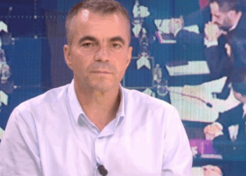“I hipin një kali që nuk e shalojnë vetë”, gazetari: Protesta ka elementë politikë që nuk përfaqësojnë njerëzit
