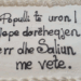 “Populli të uron”/ Protestuesit sjellin torta në bulevard në ditëlindjen e kryeministrit