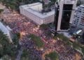 VIDEOLAJM/ Pamjet me dron! Ja sa ishte pjesëmarrja në protestë në orën 20:30