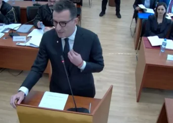 Kërkesa e Veliajt për ndryshimin e masës së sigurisë/ Hidhet shorti në GjL, caktohet gjyqtari i çështjes