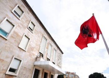 Prej vitesh e mbyllur, qeveria vendos rihapjen e Ambasadës shqiptare në Irlandë