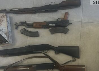 I gjenden armë dhe municion në banesë, arrestohet 21-vjeçari në Shkodër