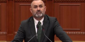 Manja i kujton transparencën Shehajt: Ndize kamerën edhe për veten, provo ligjshmërinë e vilës