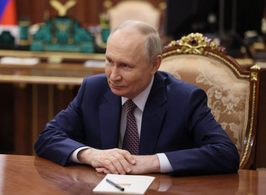 Popullariteti i Putinit bie në nivelin më të ulët që nga nisja e luftës në Ukrainë
