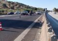 Pa nënkalime e mbikalime, banorët kalojnë mes për mes autostradës