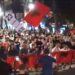 Revolta e 52-të/ Mbyllen fjalimet para Kryeministrisë, protestuesit nisin marshimin në rrugët e Tiranës