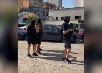 Në kërkim nga Italia për trafik narkotikësh, arrestohet 23-vjeçari në Durrës