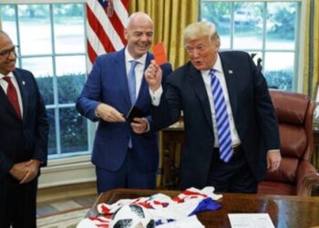 Tensione në FIFA, këshilltari i afërt i Infantinos jep dorëheqjen