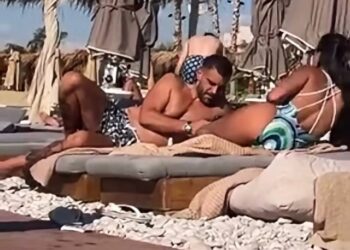 Ndarje me Sara Hoxhën? Erik Fullani kapet mat me një vajzë tjetër në pushime!