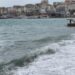 Vlora, Saranda, Ksamili dhe Borshi në alarm për motin, ndalohen disa mjete lundruese për shkak të kushteve të këqija, ja çfarë duhet të dini!