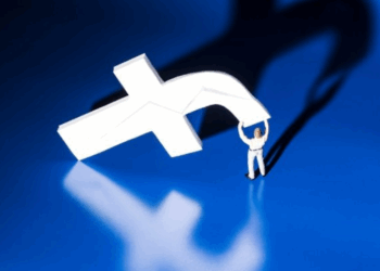 Çfarë po ndodh? Facebook dhe Instagram bien në mbarë botën