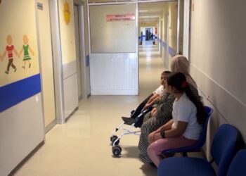 I nxehti, apeli i mjekes: Kujdes me hidratimin dhe ushqimin e fëmijëve