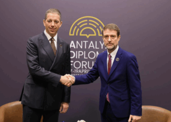 Drejt hapjes konsullatat në Shkodër dhe Bujanoc, Gjuriç tregon detajet e takimit me Hoxhën