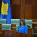 Kosova mbledh Kuvendin në gusht, Albulena Haxhiu fton AAK për negociata mbi presidentin