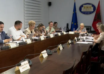 Debate te “Ekonomia” për Censin në bujqësi të para 14 viteve, opozita vë në dyshim kriteret për subvencionet për fermerët