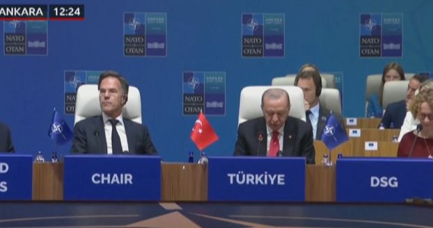  Mos e dobësoni aleancën   Erdogan hap samitin e NATO s  Mbështes planin e Trump për paqen